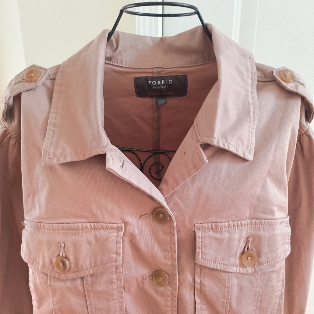Torrid Cotton Cropped Jacket Chest Pockets size 18-20 - Picture 4 of 17